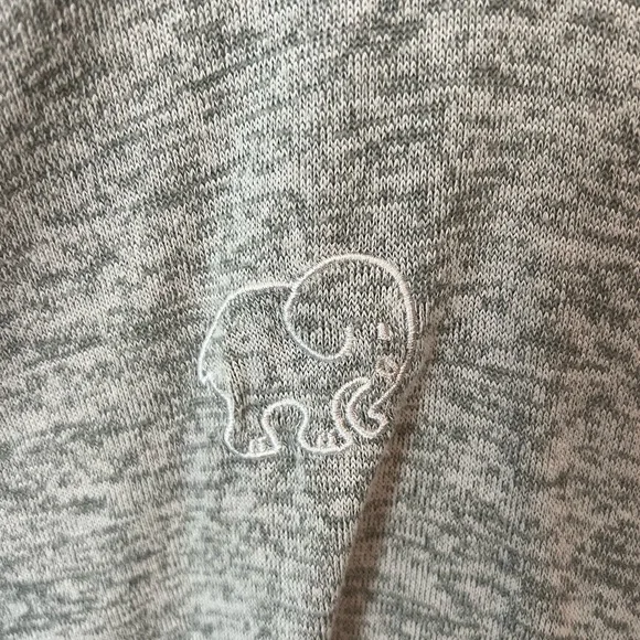 Ivory Ella Heather Gray Sweatshirt - Picture 3 of 4